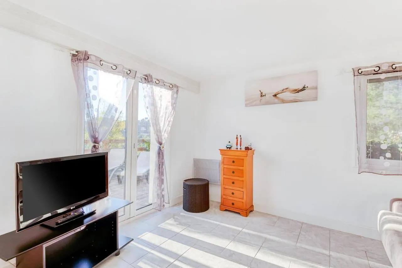 Beau T3 Au Mont Des Oiseaux Apartment Hyeres 0*,